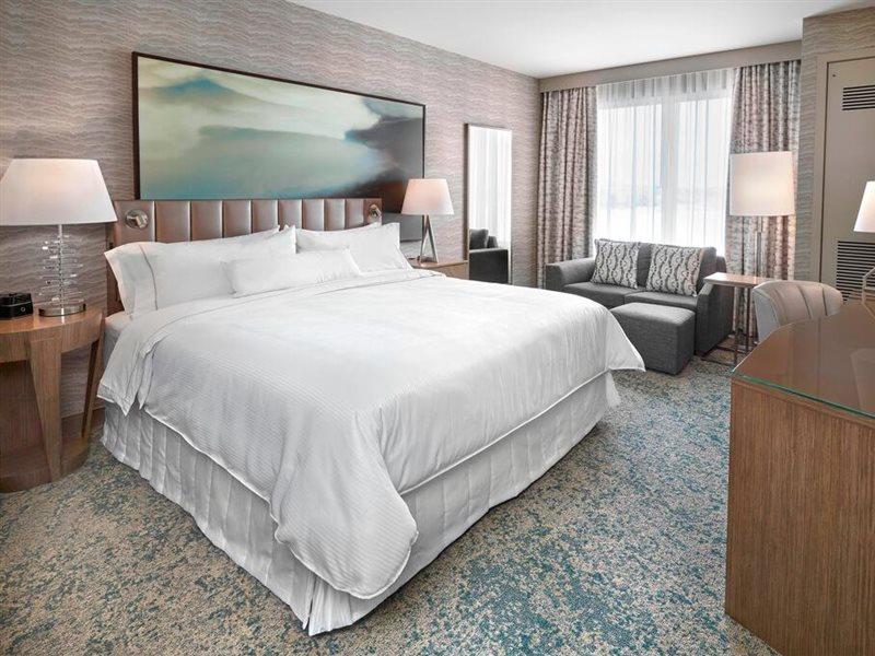 The Westin Calgary Airport Hotel Exterior photo