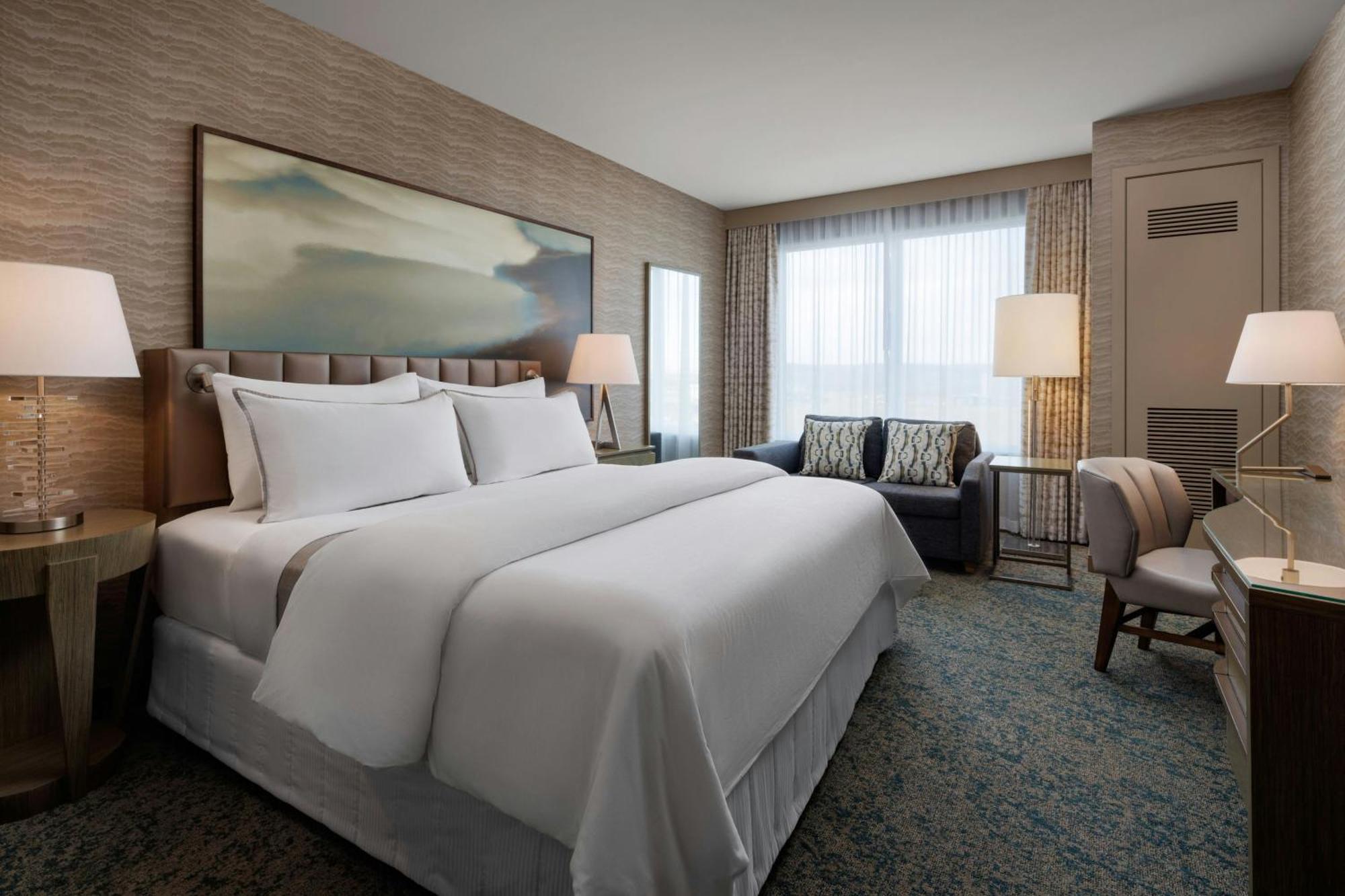 The Westin Calgary Airport Hotel Exterior photo